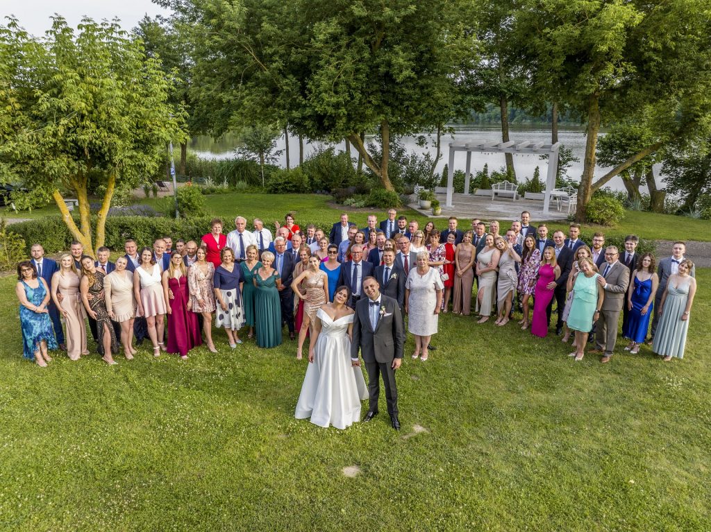 2024-06-21 - lot dronem na slubie Dominiki i Wojciecha w Unislawiu i Chelmzy_187-topaz-sharpen wesele w Ośrodku Wypoczynkowym Grodno, Sala Zakątek Ruczaj w Chełmży
